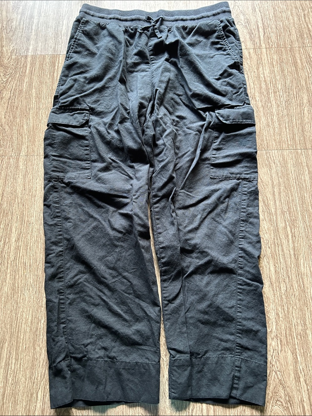 Pact women's L pull on Black Cargo Pants